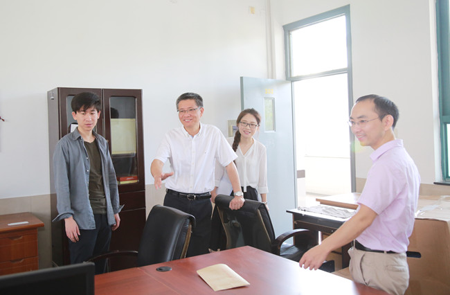 3宣书记来学院_副本.jpg